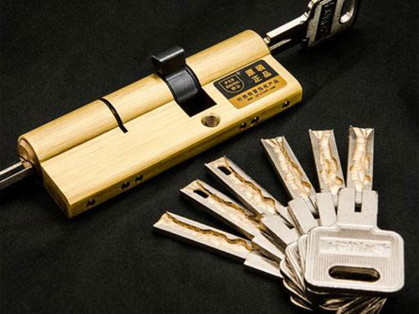 萨迦24小时上门开锁公司