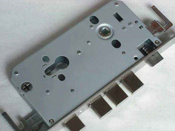 萨迦24小时上门开锁公司